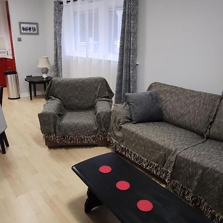 Apartment In The Heart Of Wexford Town Экстерьер фото